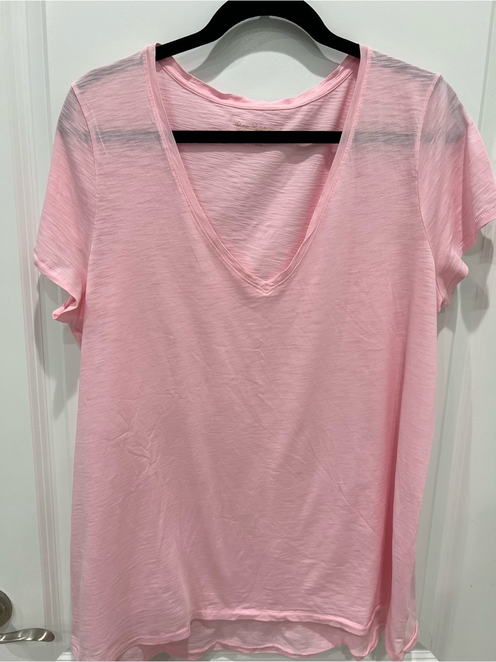 Lilly Pulitzer Pink V-Neck Short Sleeve Tee - Picture 2 of 6